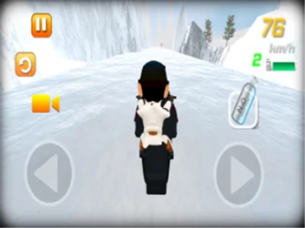 极限雪地赛车模拟截图